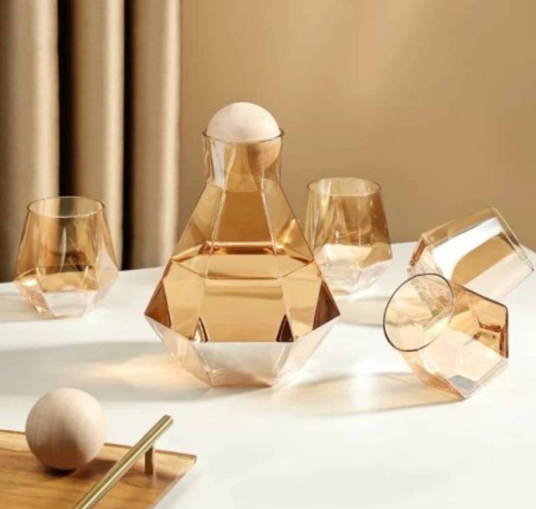 Ensemble de Carafe en Verre avec Couvercle en Bois - 7 Pièces