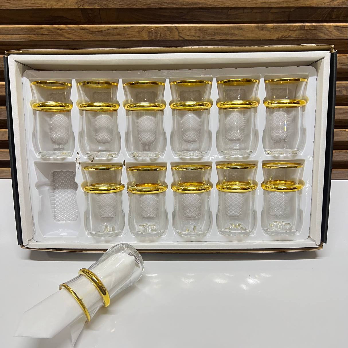 12 verres à thé en verre transparent avec détails dorés élégants - Mahally.ma