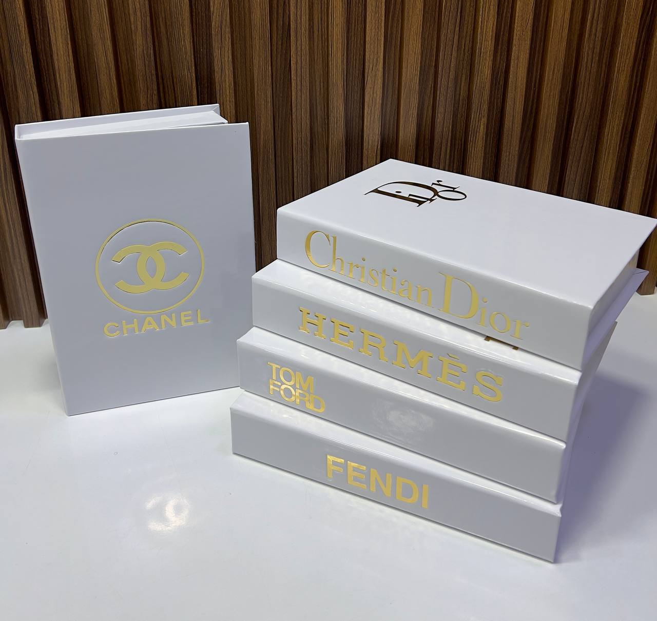 Livre Décoratif