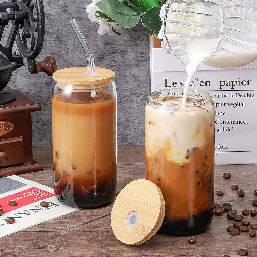Lot de tasses avec paille & couvercle 550ml