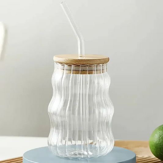 Verre Nervuré avec Couvercle en Bambou et Paille en Verre, 500 ml - Mahally.ma